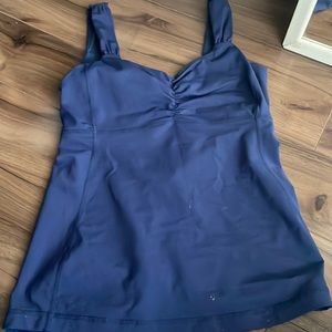 Lululemon built-in bra tank top